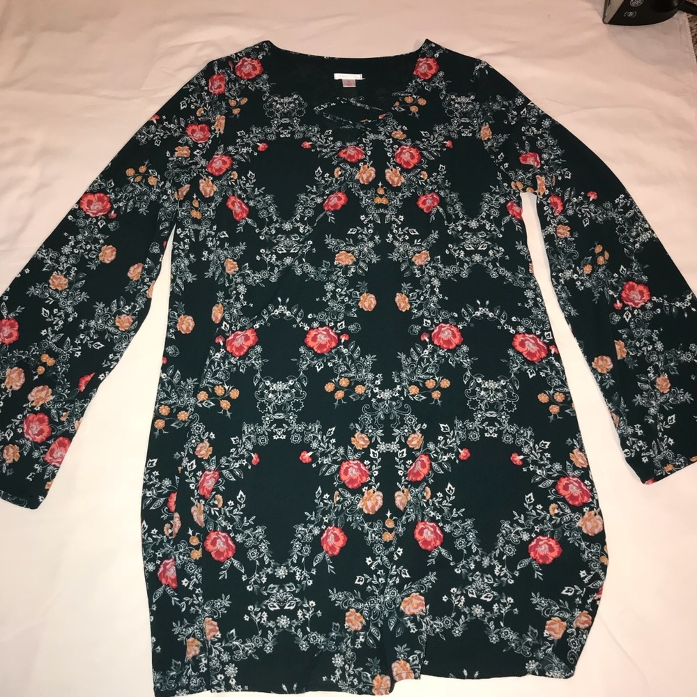 Green Floral Patterned Dress